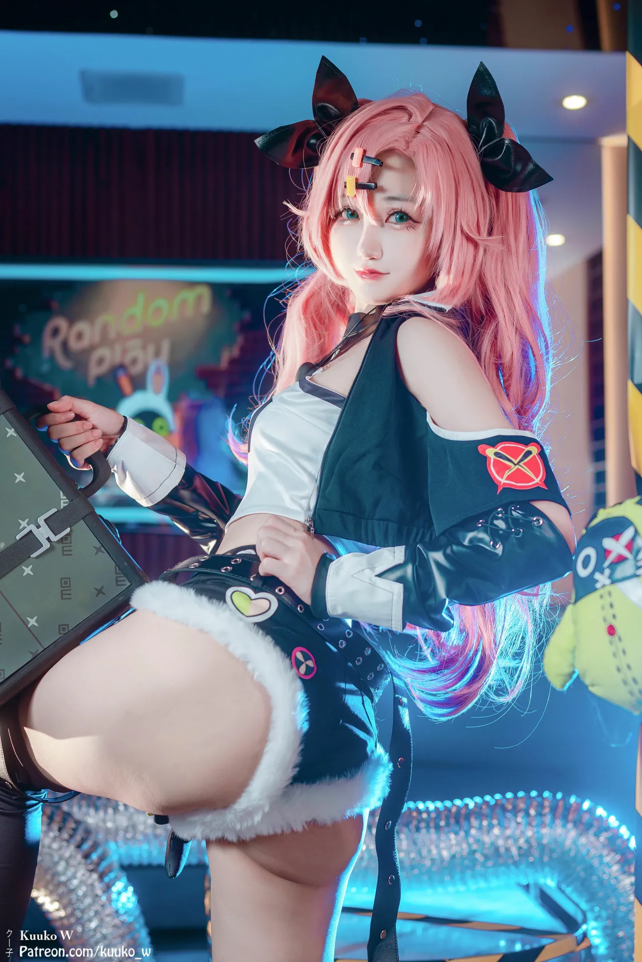 KuukoW - Nicole-erohere4.webp